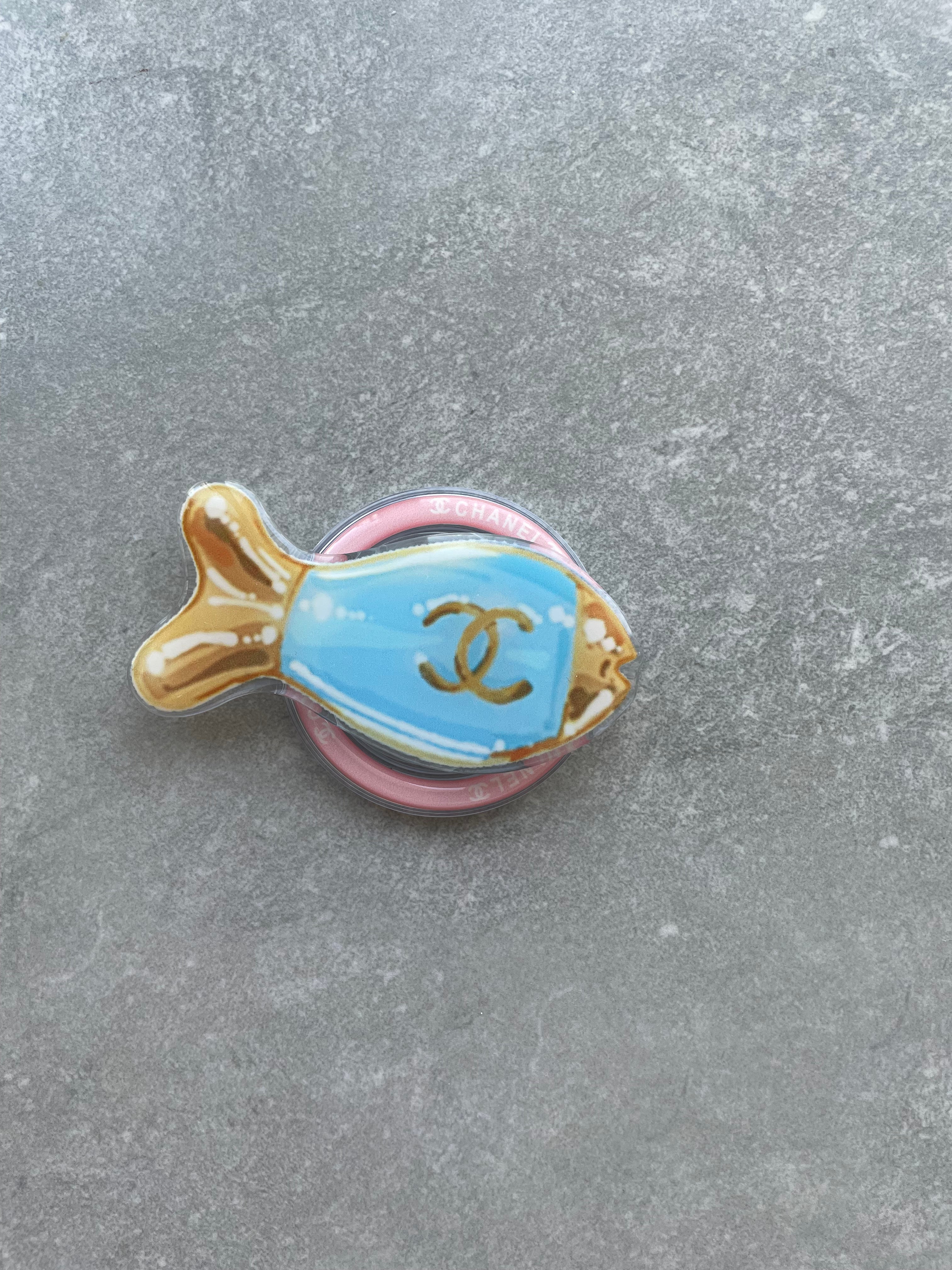 Blue Fish Pop Socket